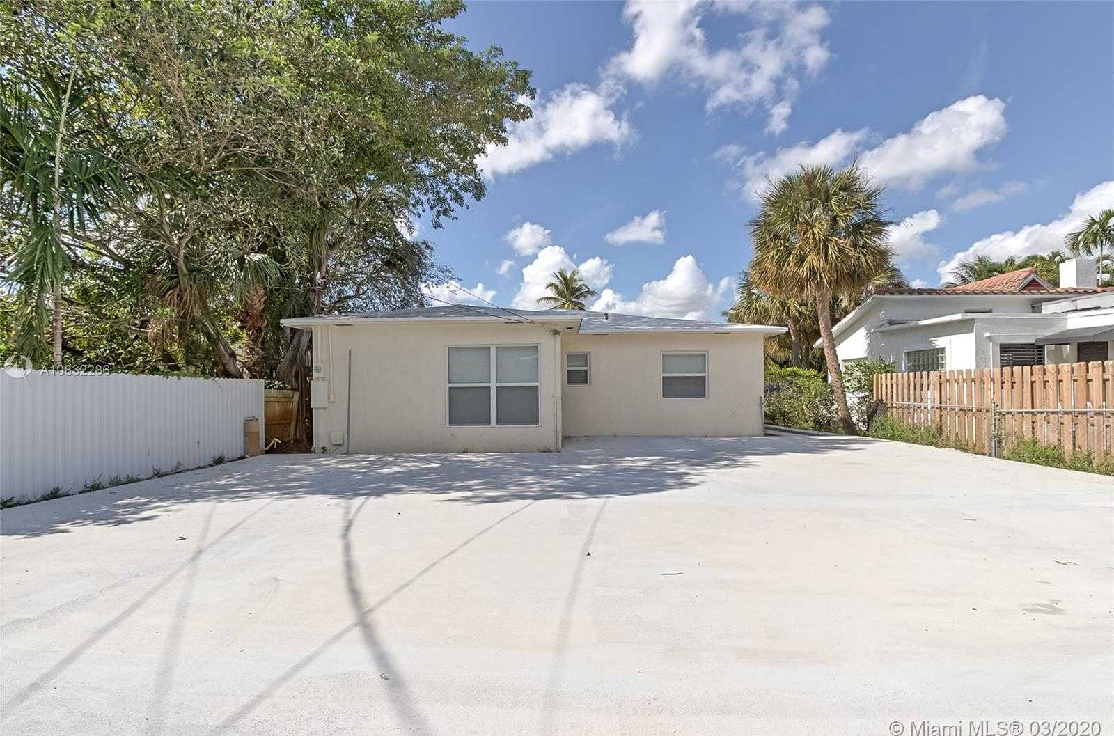 Small Image of 1322 SOUTH EAST 1ST AVE, Fort Lauderdale Number 30