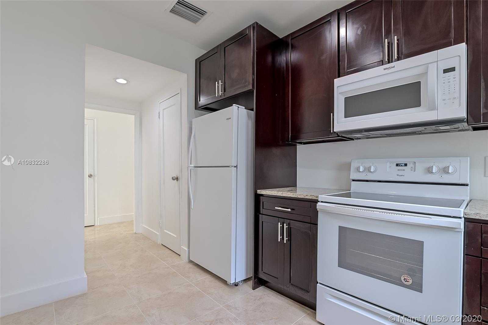 Small Image of 1322 SOUTH EAST 1ST AVE, Fort Lauderdale Number 7