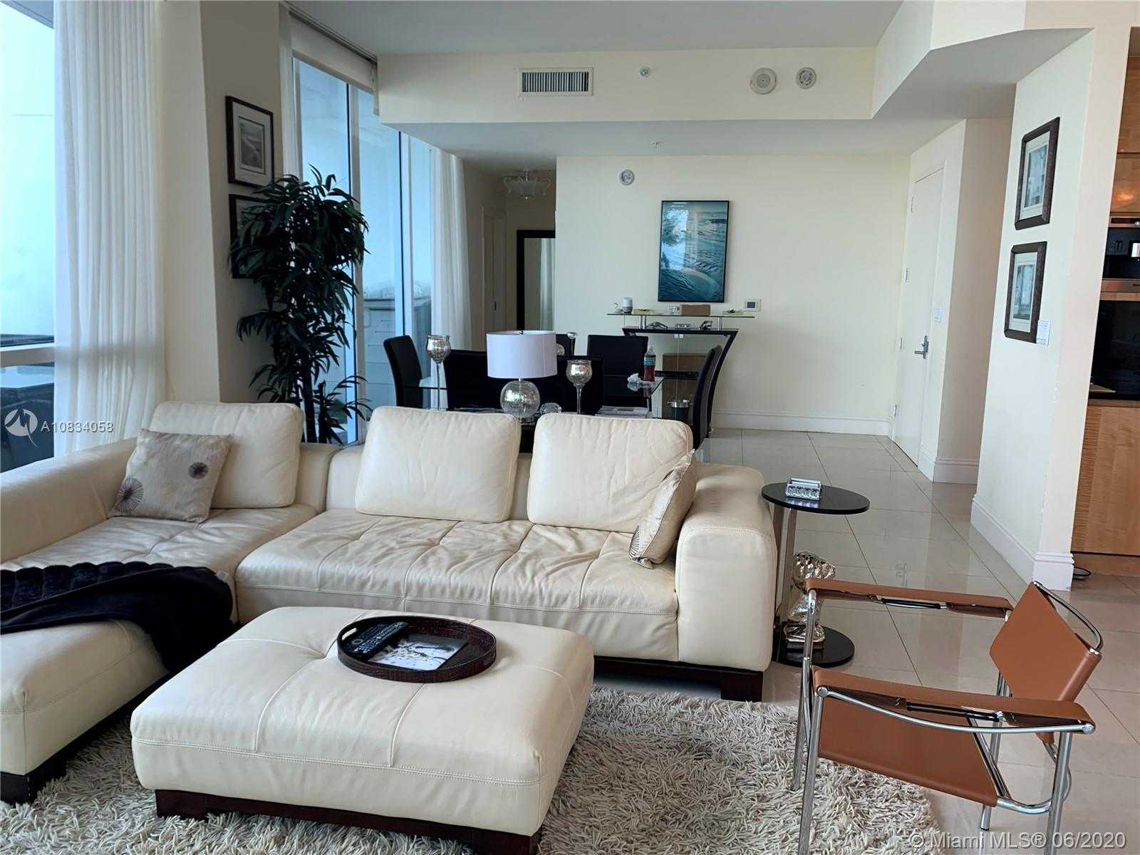 Small Image of 50 SOUTH POINTE DR #2103, Miami Beach Number 32