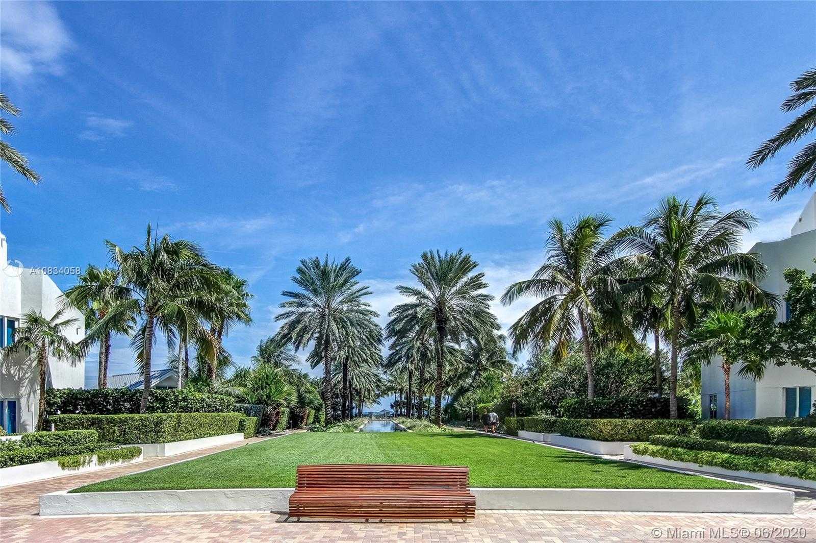 Small Image of 50 SOUTH POINTE DR #2103, Miami Beach Number 39