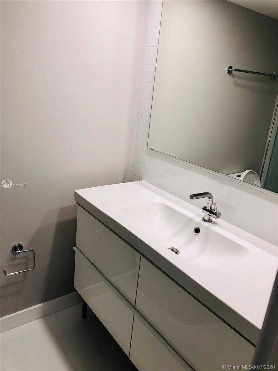 Small Image of 250 174TH ST #710, Sunny Isles Beach Number 10