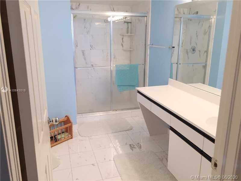 Small Image of 3530 MYSTIC POINTE DR #1708, Aventura Number 13