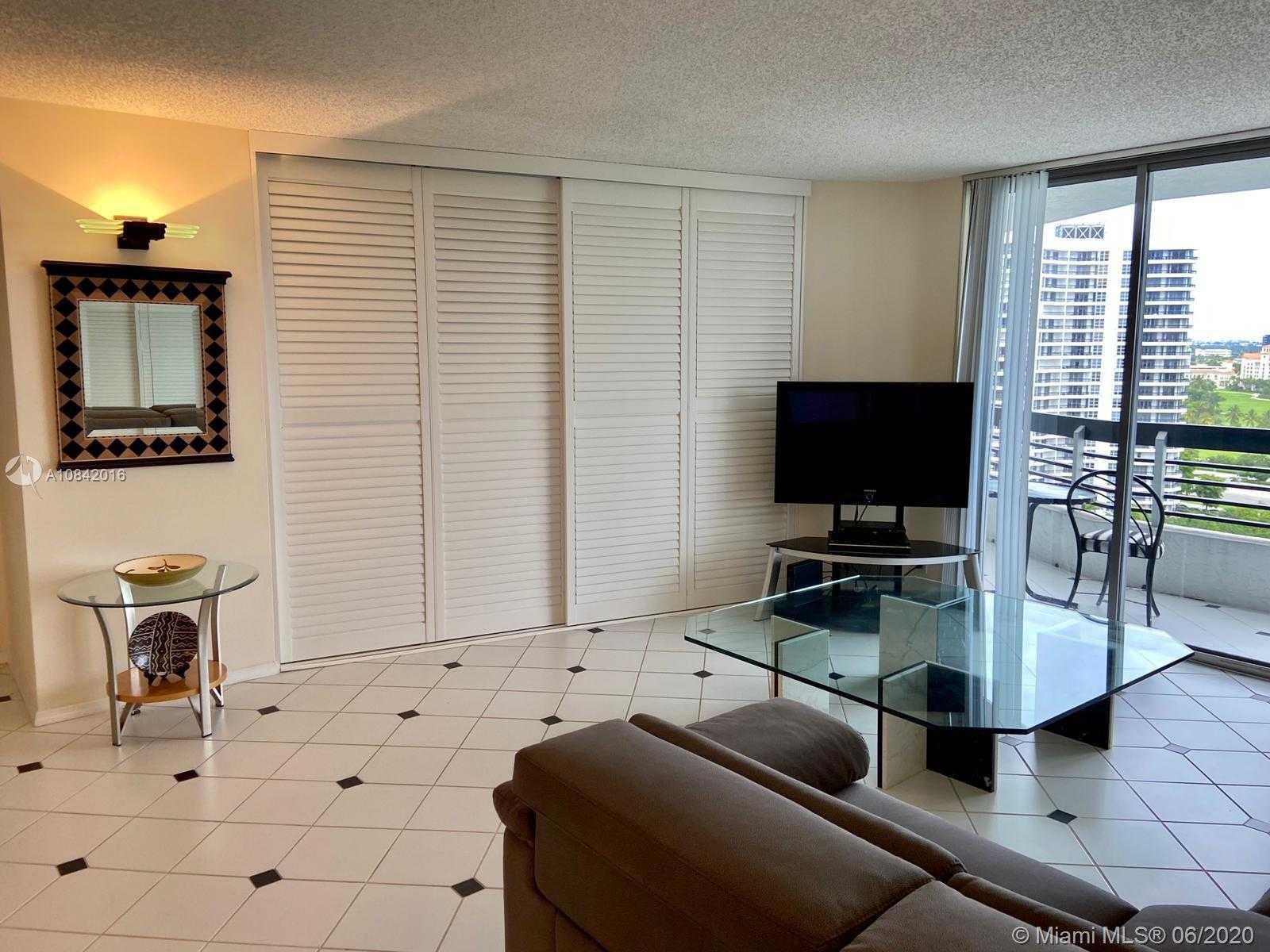 Small Image of 3530 MYSTIC POINTE DR #1708, Aventura Number 2
