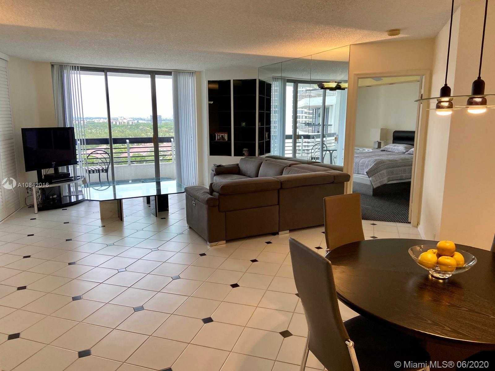 Small Image of 3530 MYSTIC POINTE DR #1708, Aventura Number 5