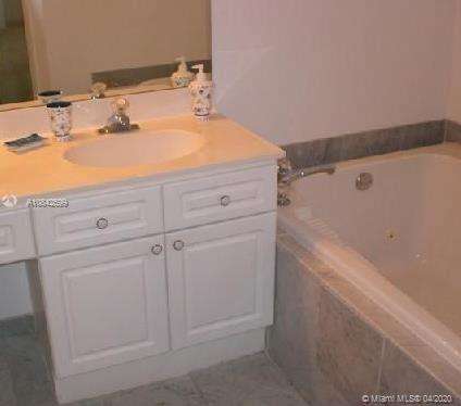 Small Image of 17275 COLLINS AVE #603, Sunny Isles Beach Number 31