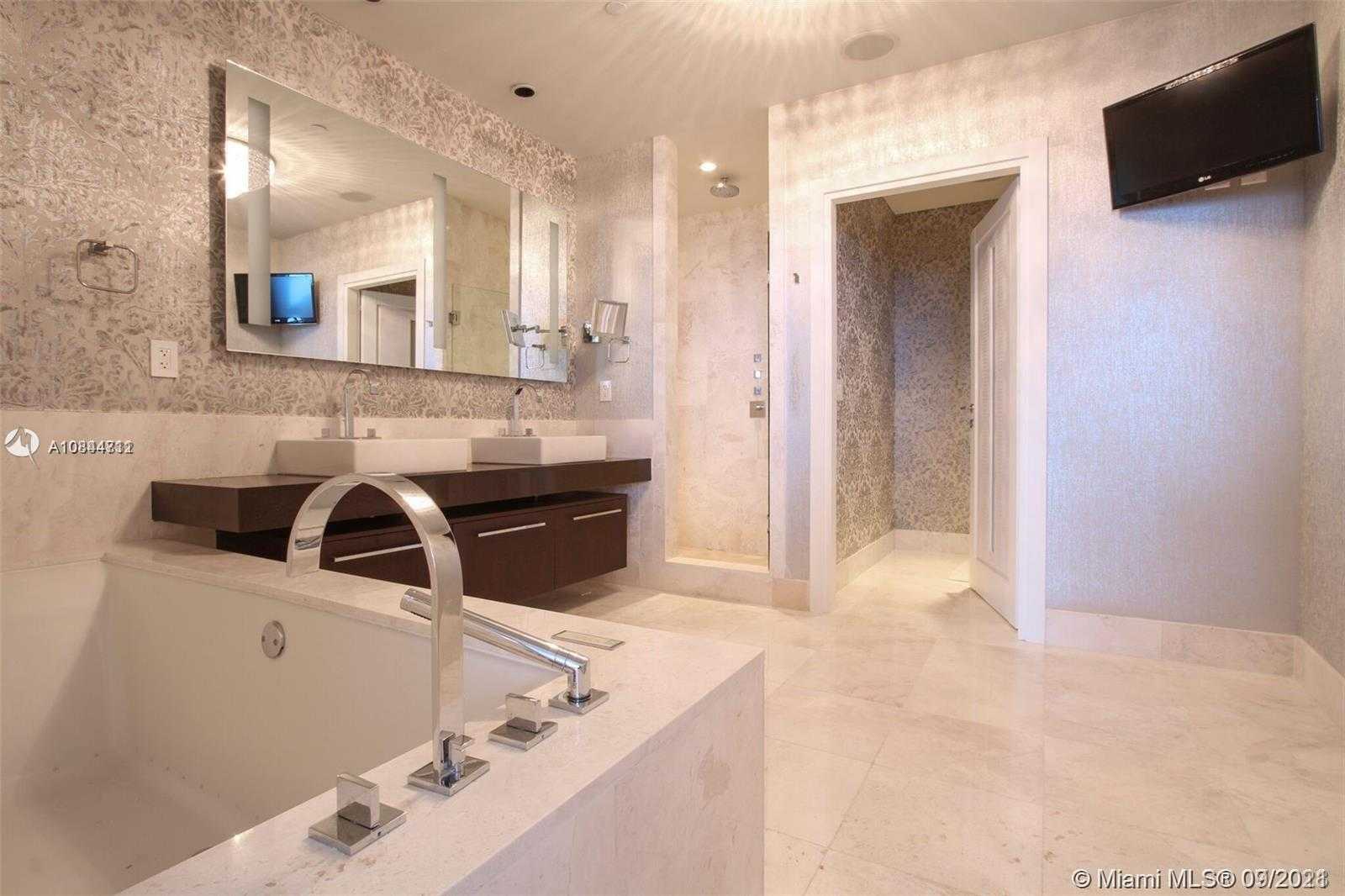 Small Image of 17121 COLLINS AVE #4404, Sunny Isles Beach Number 16