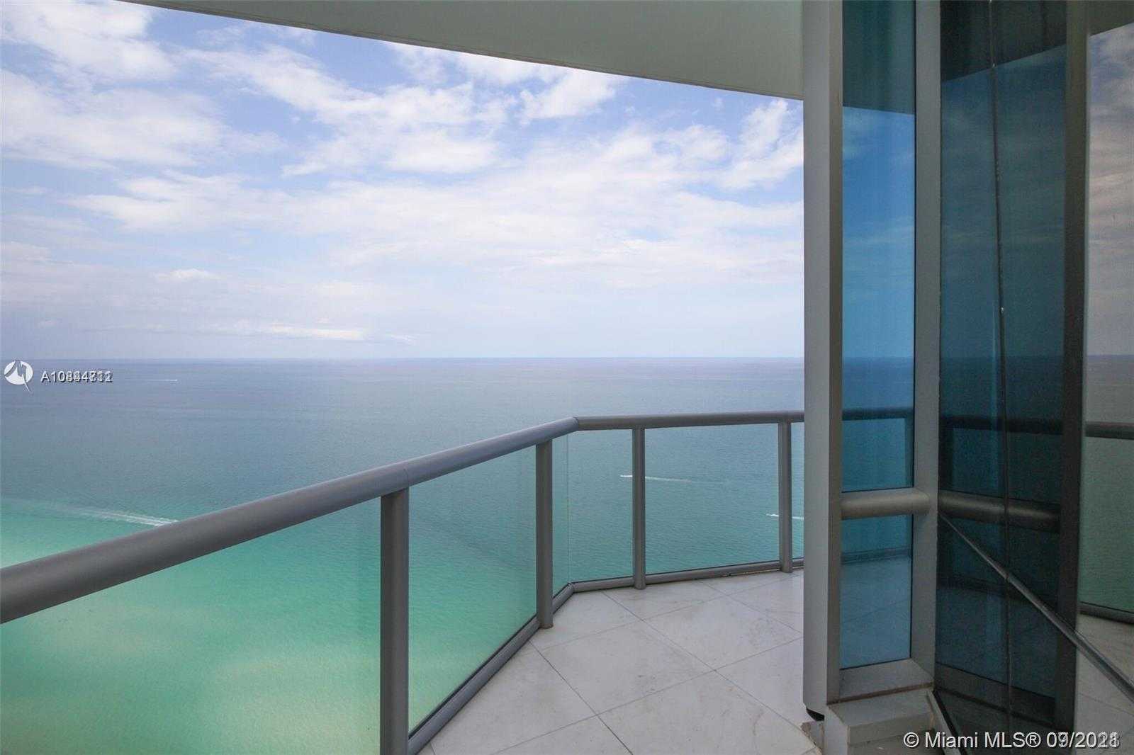 Small Image of 17121 COLLINS AVE #4404, Sunny Isles Beach Number 4