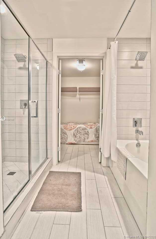 Small Image of 999 SOUTH WEST 1ST AVE #2415, Miami Number 6