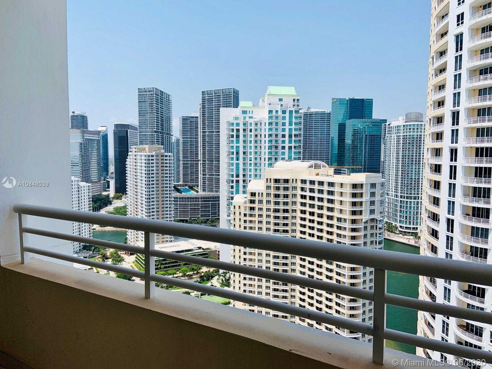 Small Image of 808 BRICKELL KEY DR #3403, Miami Number 4