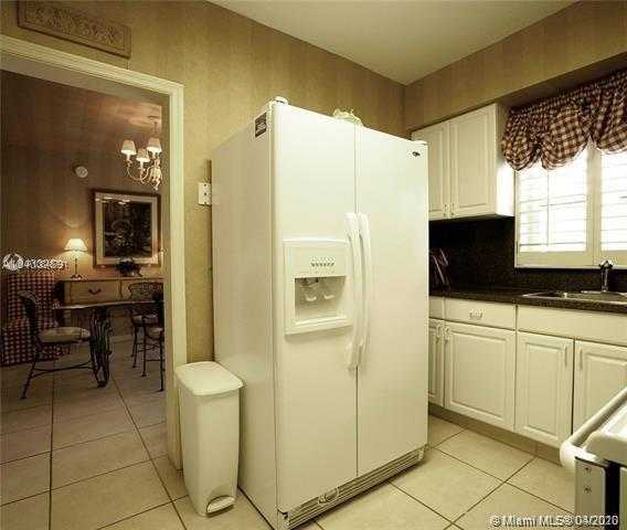 Small Image of 9940 COLLINS AVE #2, Bal Harbour Number 12