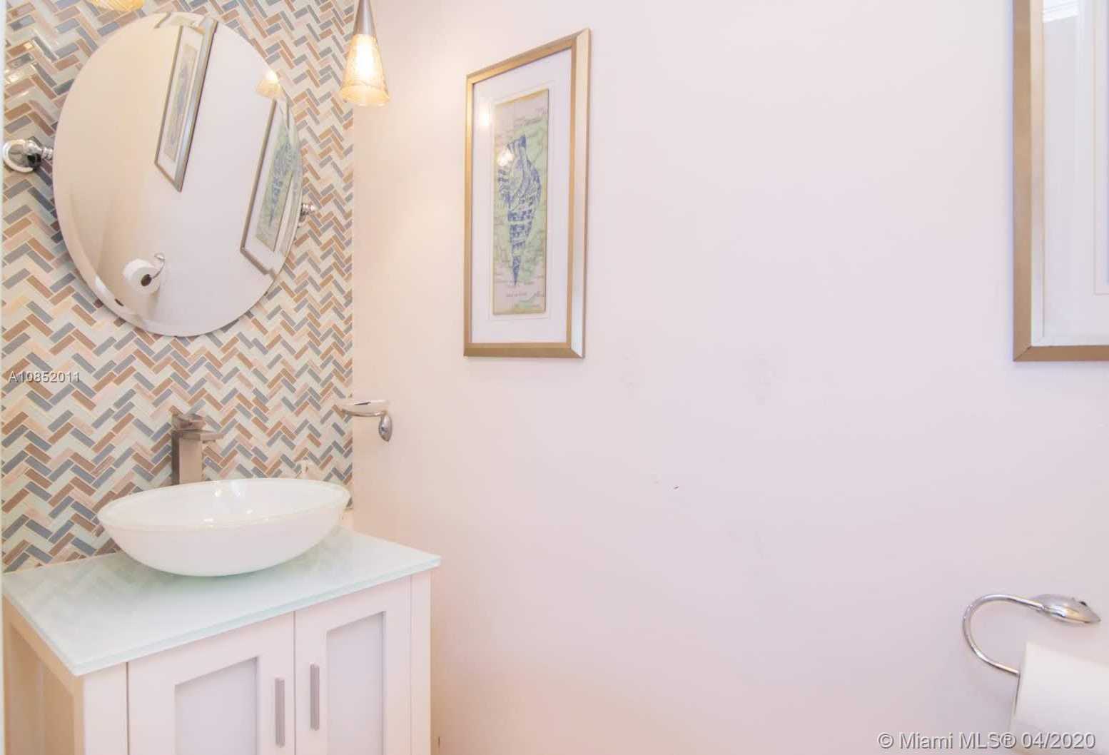 Small Image of 3301 NORTH EAST 16TH CT, Fort Lauderdale Number 28