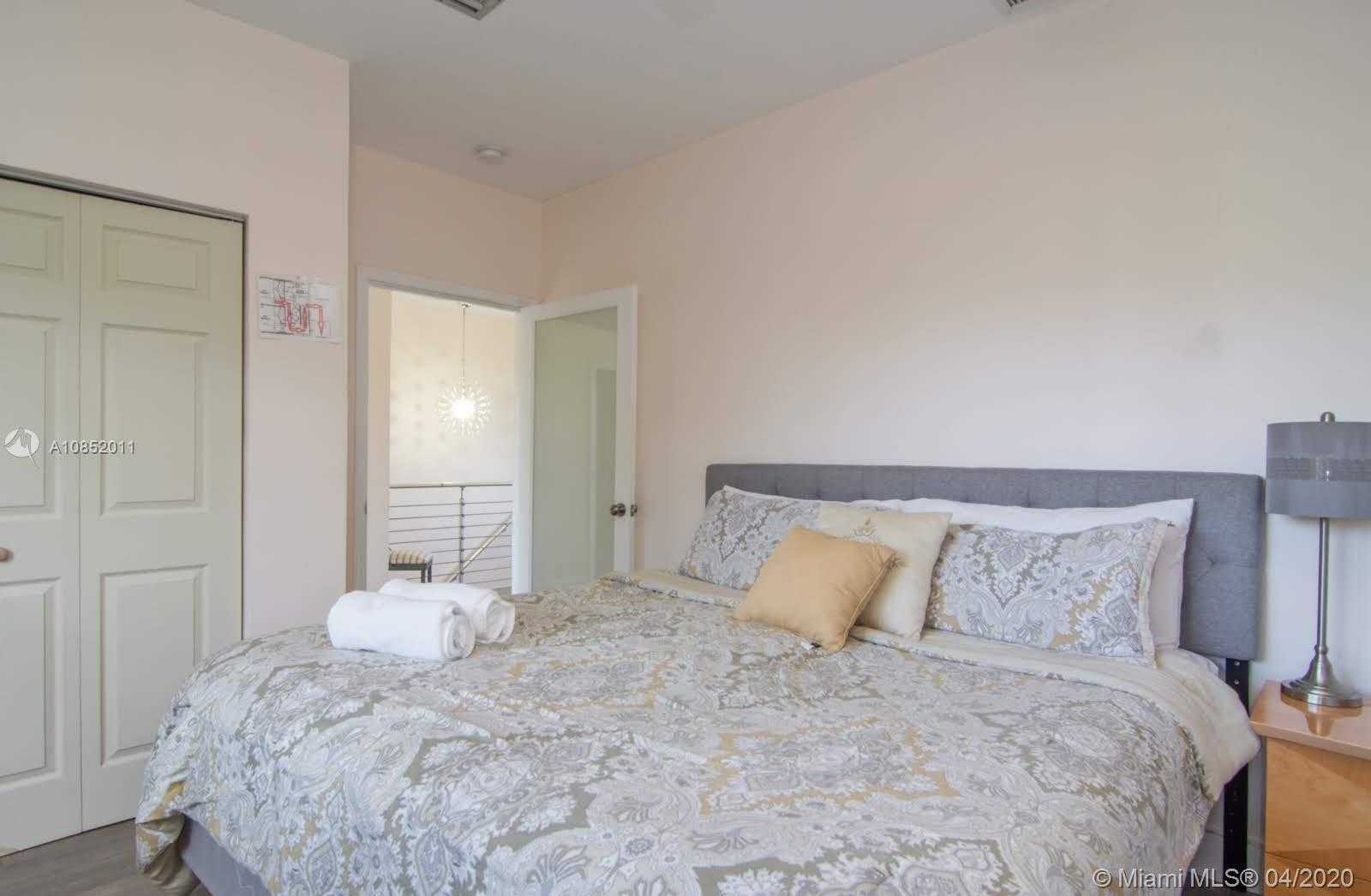 Small Image of 3301 NORTH EAST 16TH CT, Fort Lauderdale Number 49