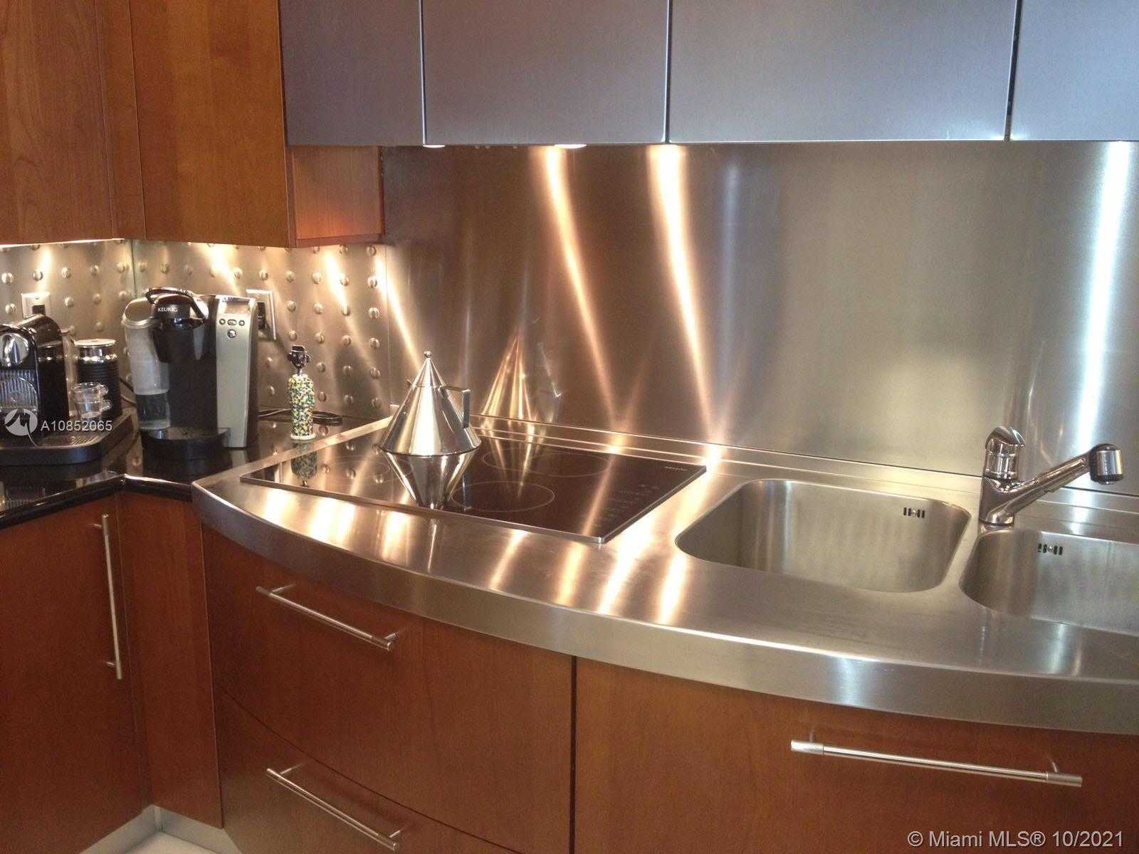 Small Image of 18101 COLLINS AVE #1508, Sunny Isles Beach Number 13