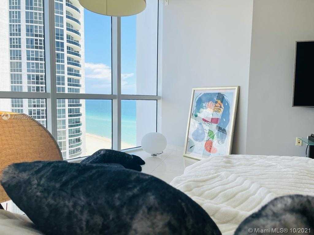 Small Image of 18101 COLLINS AVE #1508, Sunny Isles Beach Number 8