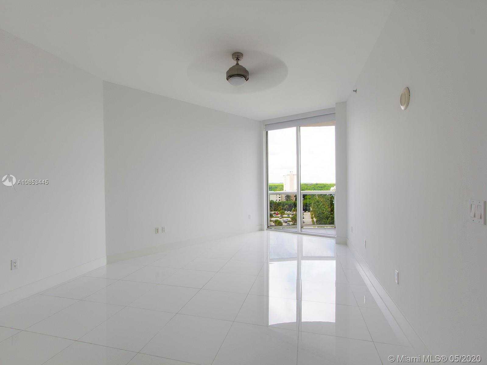 Small Image of 15901 COLLINS AVE #705, Sunny Isles Beach Number 4