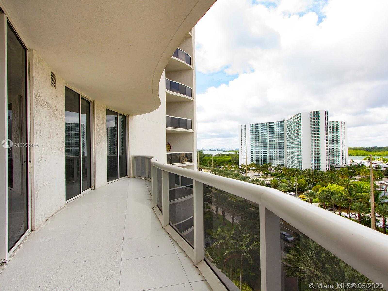 Small Image of 15901 COLLINS AVE #705, Sunny Isles Beach Number 9