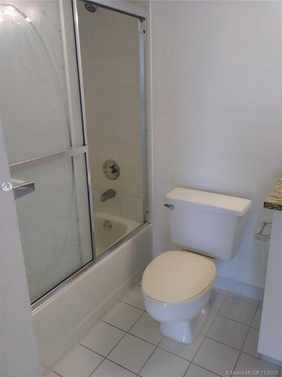Small Image of 3300 NORTH EAST 191ST #515, Aventura Number 13