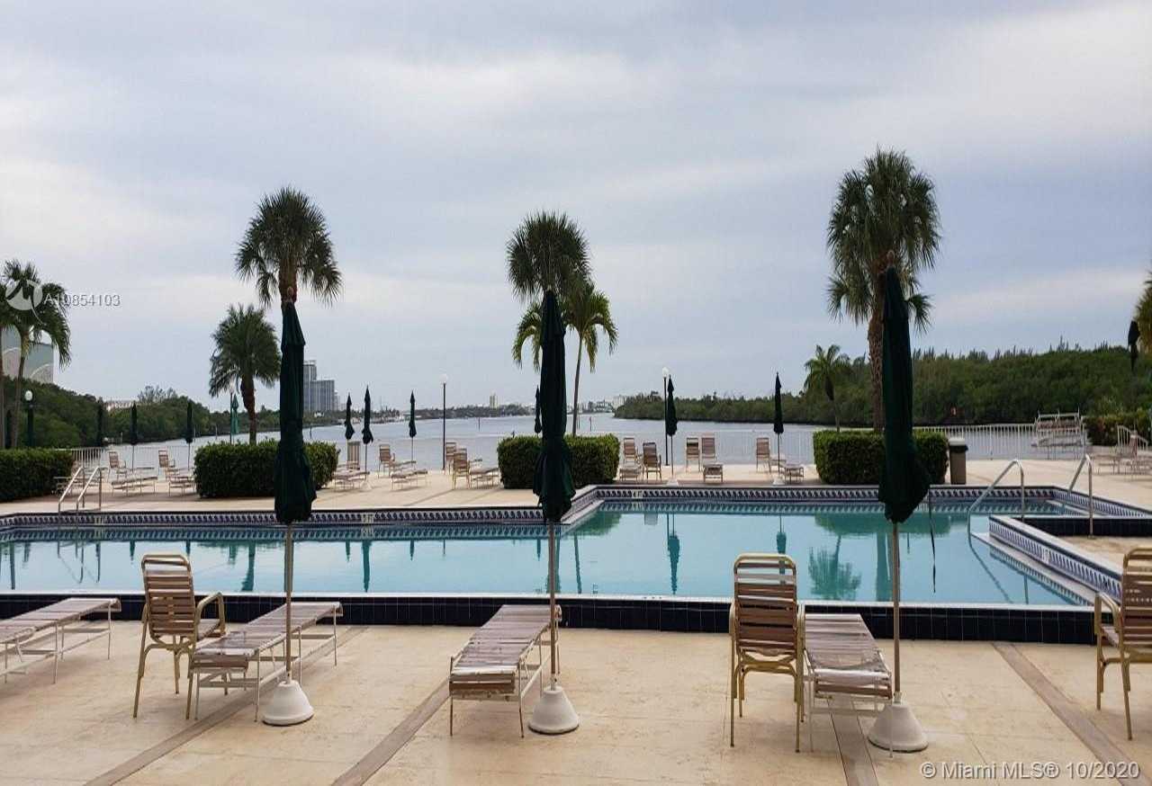 Small Image of 500 BAYVIEW DR #217, Sunny Isles Beach Number 14