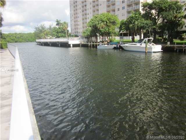 Small Image of 500 BAYVIEW DR #217, Sunny Isles Beach Number 19