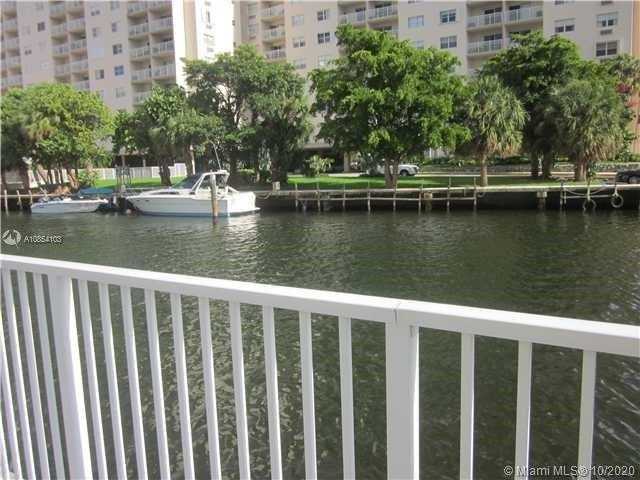 Small Image of 500 BAYVIEW DR #217, Sunny Isles Beach Number 5