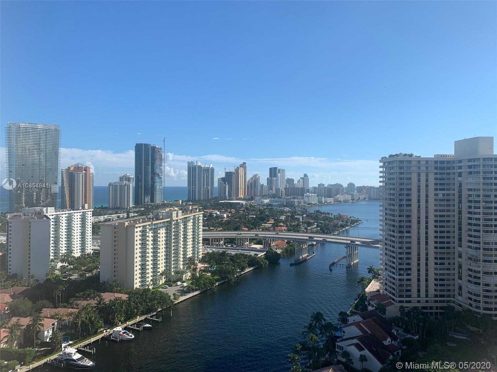 Small Image of 19667 TURNBERRY WAY #27B, Aventura Number 2