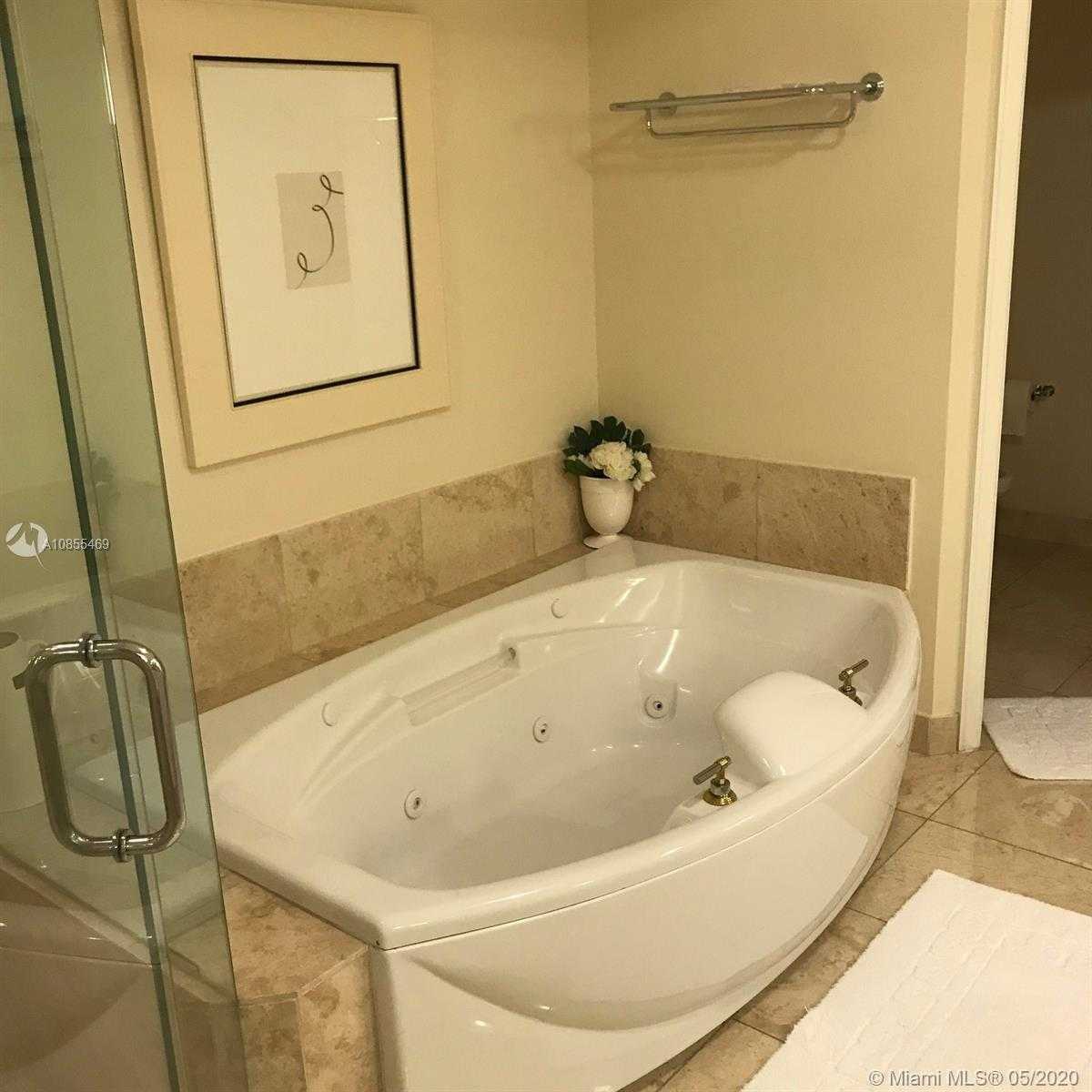 Small Image of 20201 EAST COUNTRY CLUB DR #703, Aventura Number 22