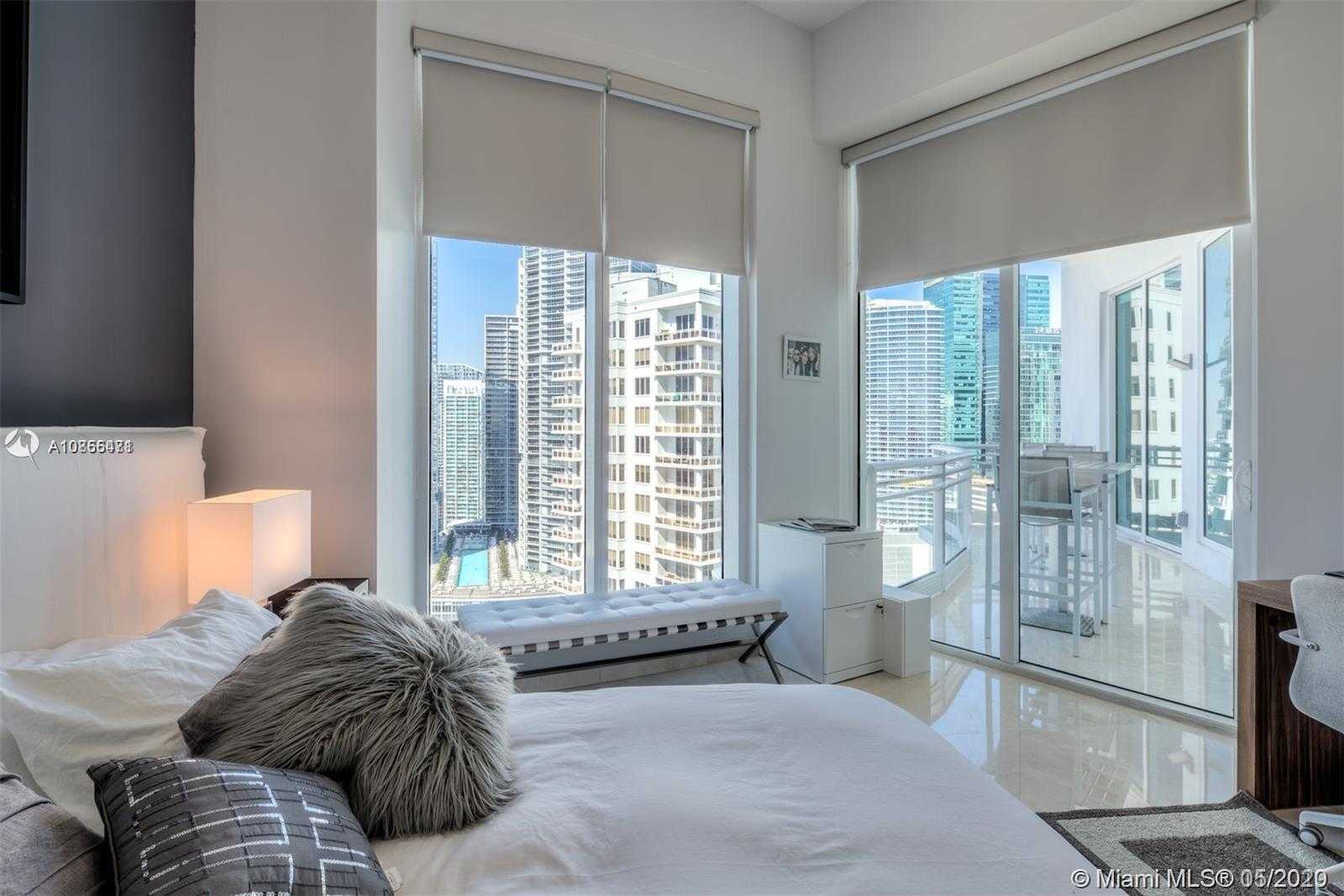 Small Image of 900 BRICKELL KEY BLVD #2805, Miami Number 22