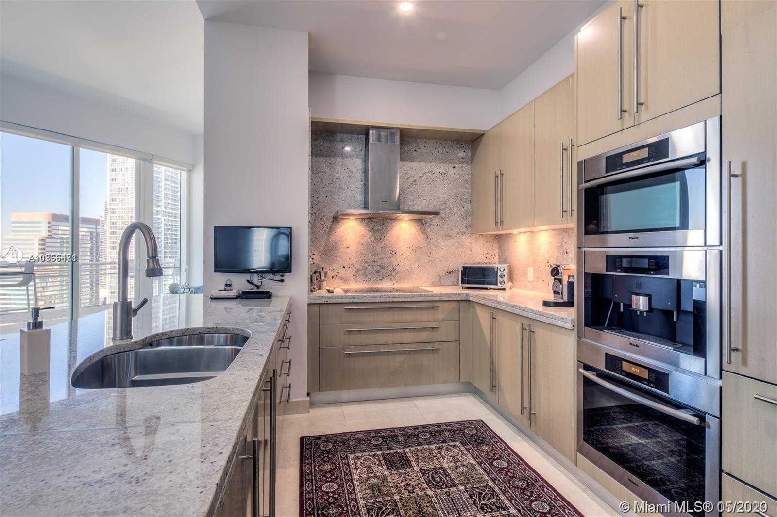 Small Image of 900 BRICKELL KEY BLVD #2805, Miami Number 3