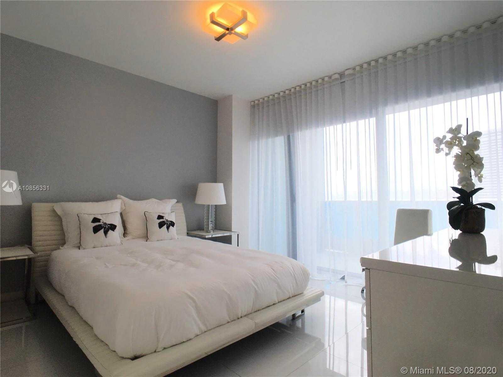 Small Image of 200 BISCAYNE BOULEVARD WAY #4314, Miami Number 19