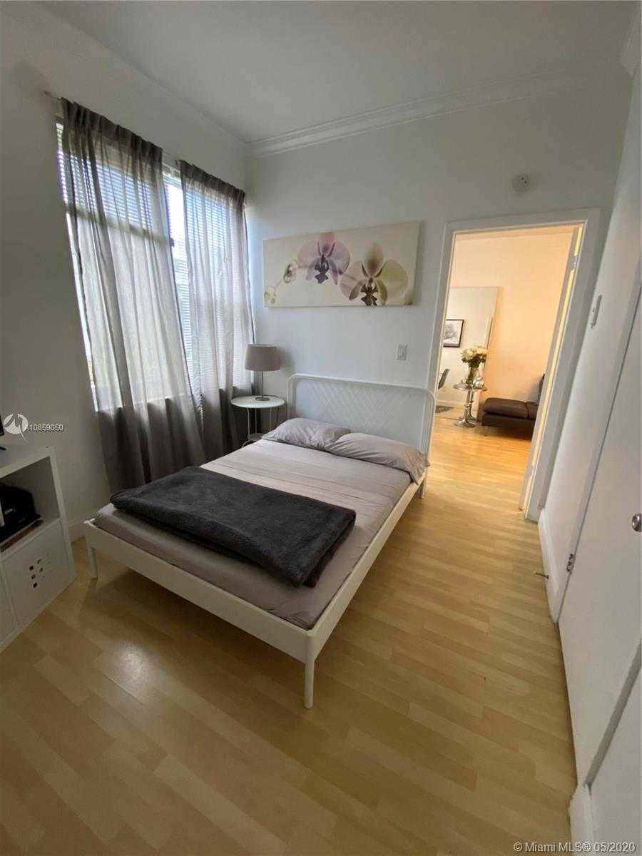 Small Image of 1342 DREXEL AVE #205, Miami Beach Number 10