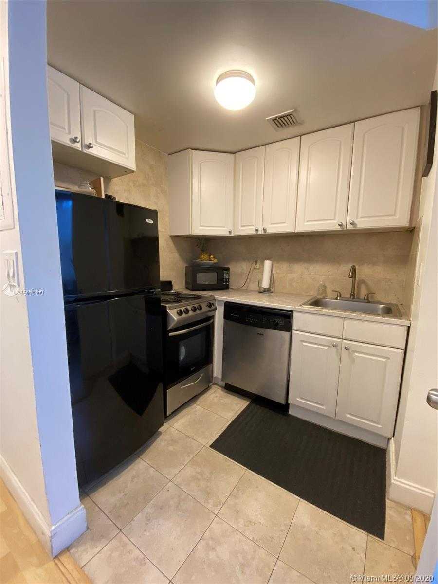 Small Image of 1342 DREXEL AVE #205, Miami Beach Number 6