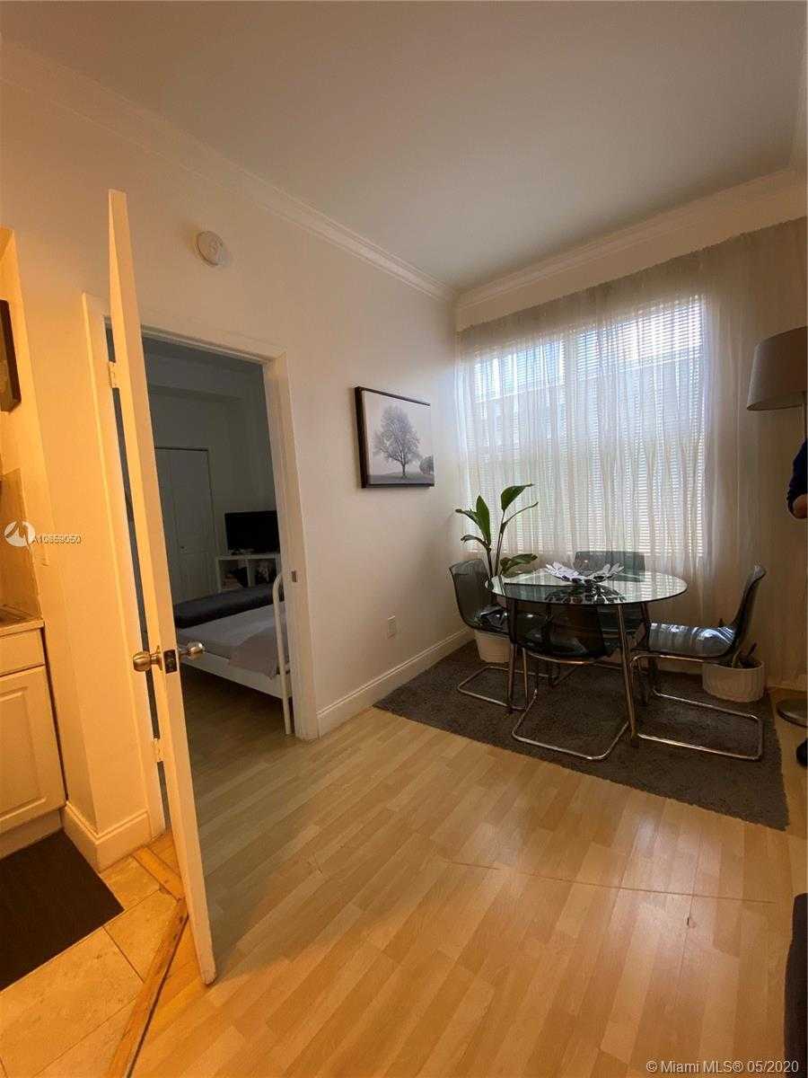 Small Image of 1342 DREXEL AVE #205, Miami Beach Number 7