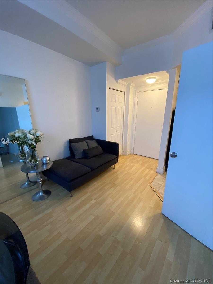 Small Image of 1342 DREXEL AVE #205, Miami Beach Number 8