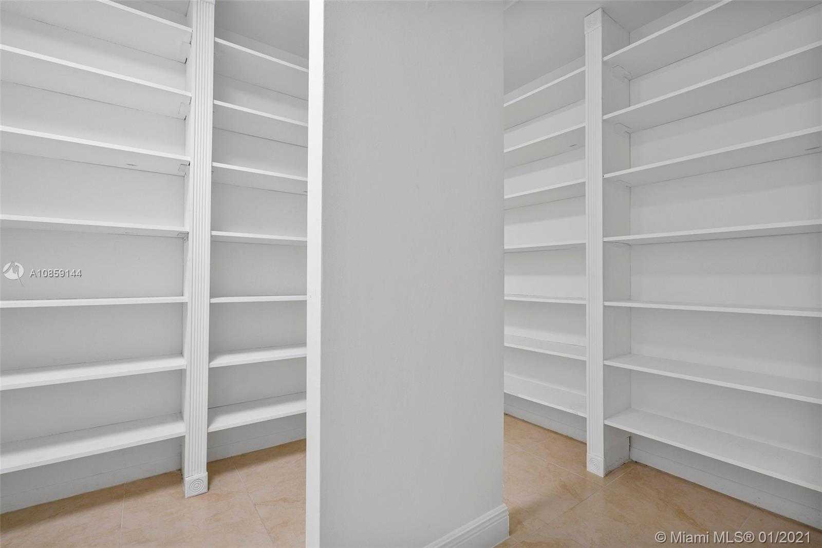 Small Image of 10155 COLLINS AVE #207, Bal Harbour Number 27