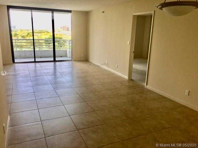 Small Image of 3300 NORTH EAST 192ND ST #802, Aventura Number 4