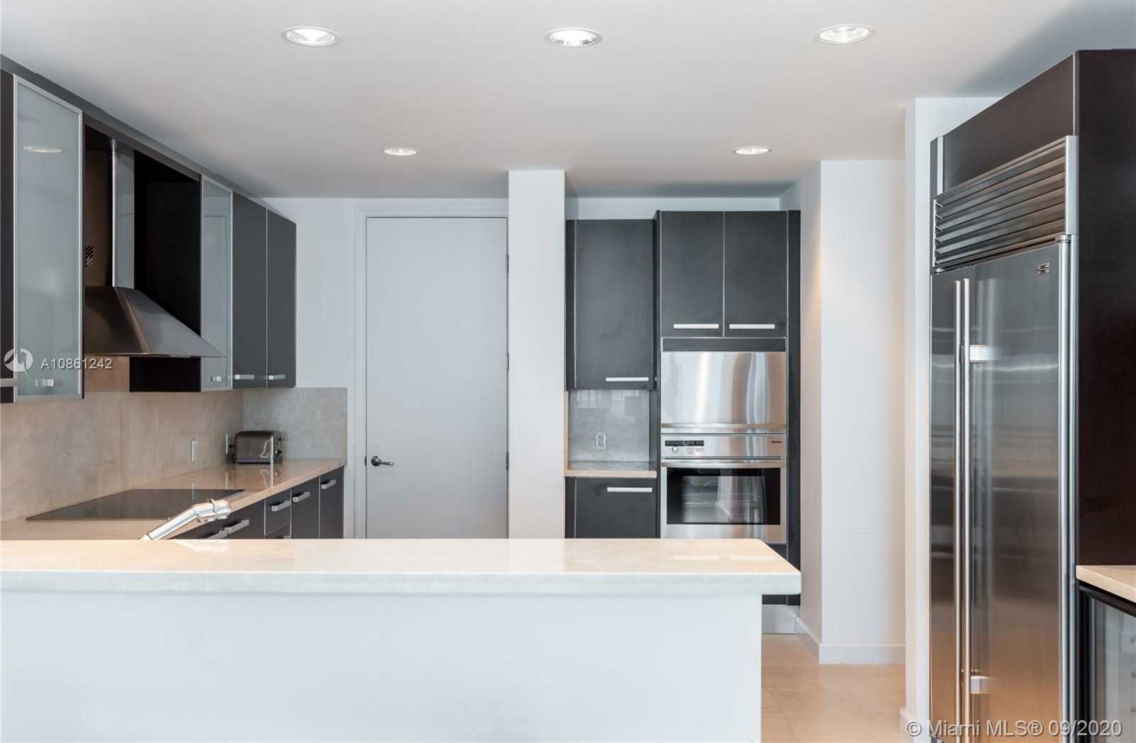 Small Image of 5959 COLLINS AVE #1202, Miami Beach Number 21