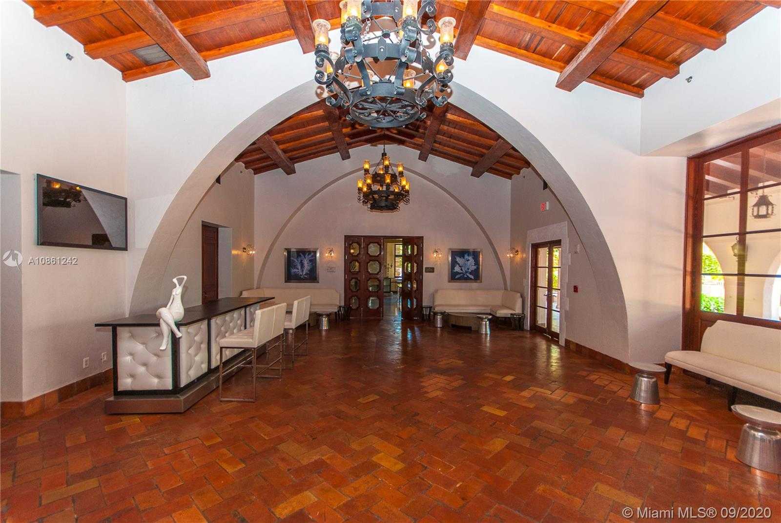 Small Image of 5959 COLLINS AVE #1202, Miami Beach Number 33