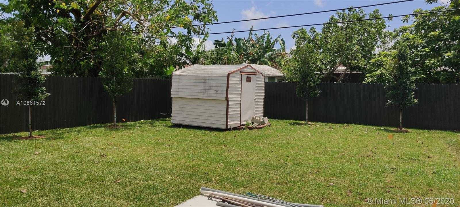 Small Object Image