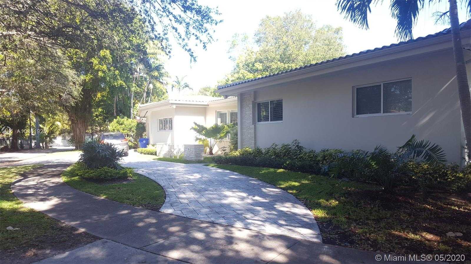 Small Image of 57 SAMANA DRIVE, Miami Number 19