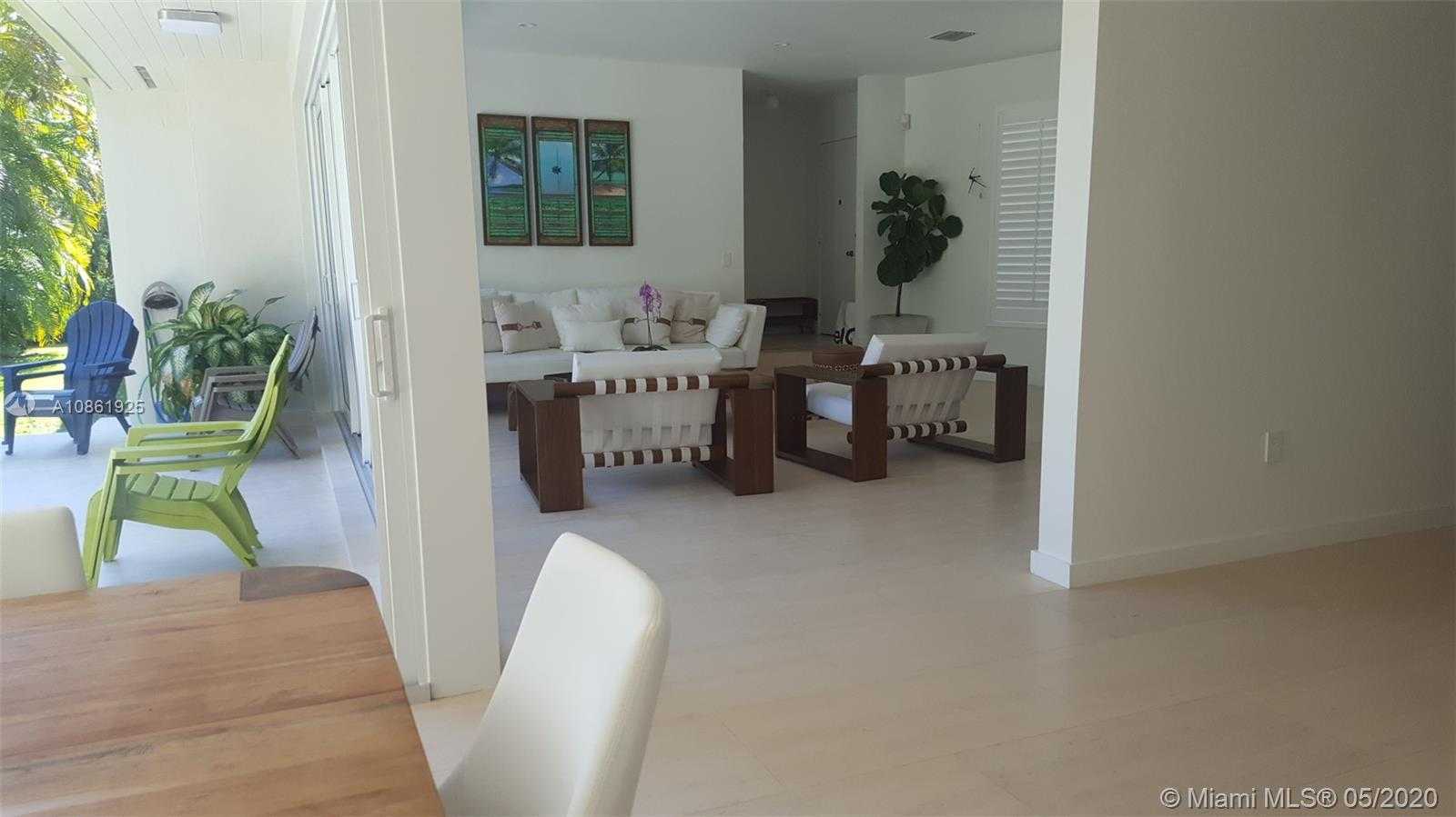 Small Image of 57 SAMANA DRIVE, Miami Number 8