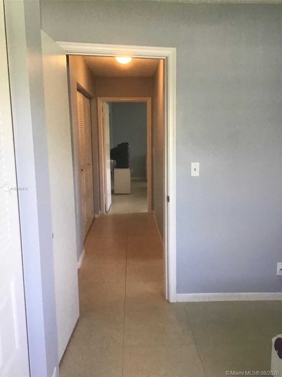 Small Image of 3859 WEST ROWENA, West Palm Beach Number 14
