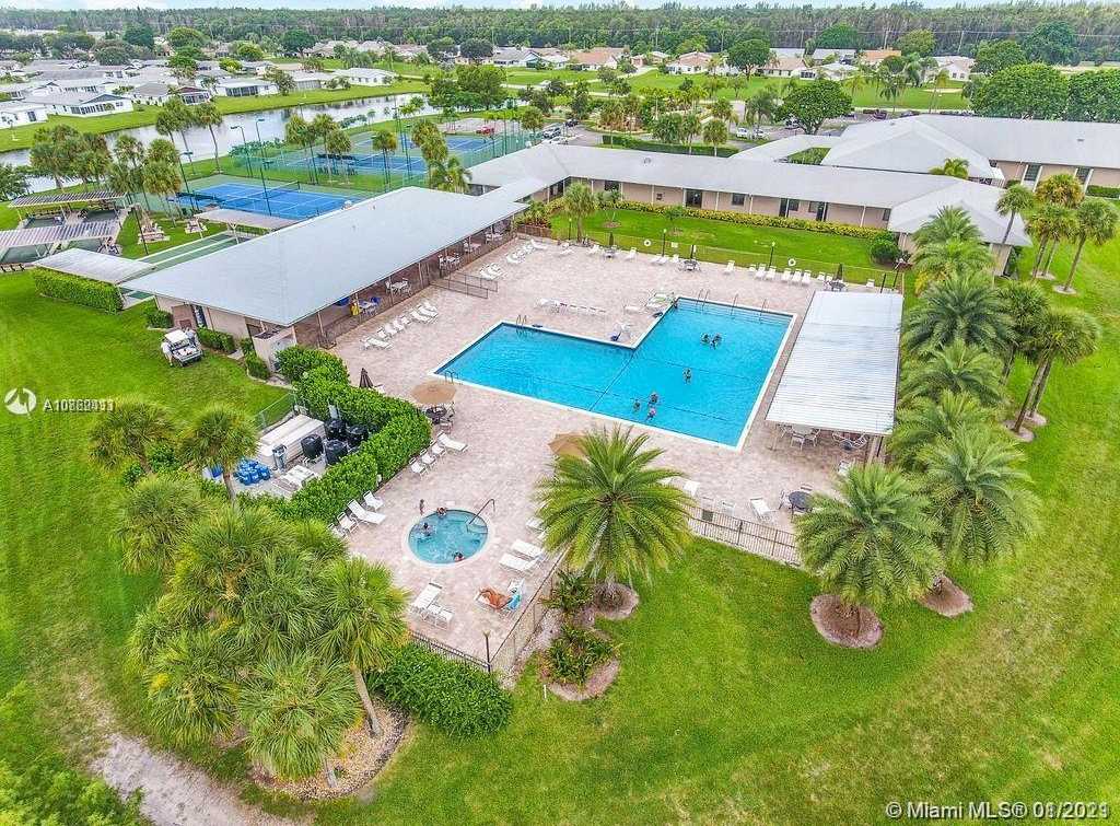 Small Image of 3859 WEST ROWENA, West Palm Beach Number 27
