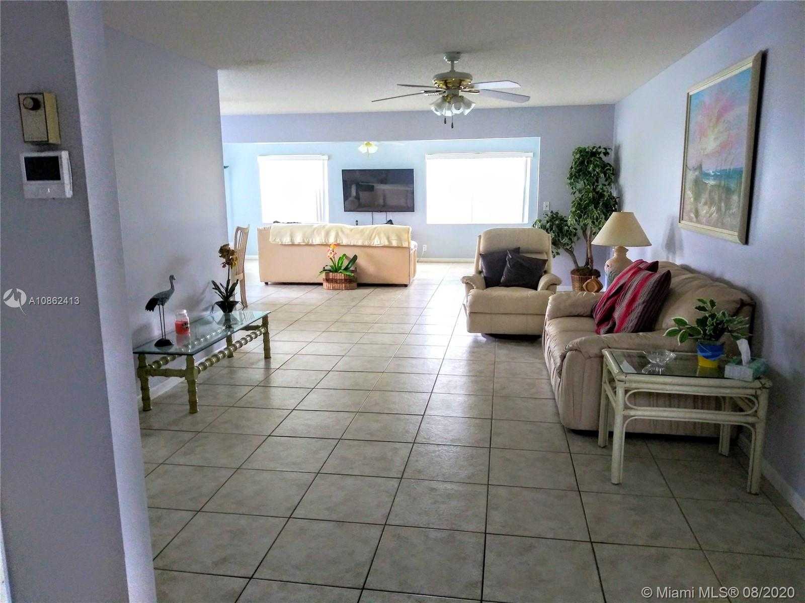 Small Image of 3859 WEST ROWENA, West Palm Beach Number 5