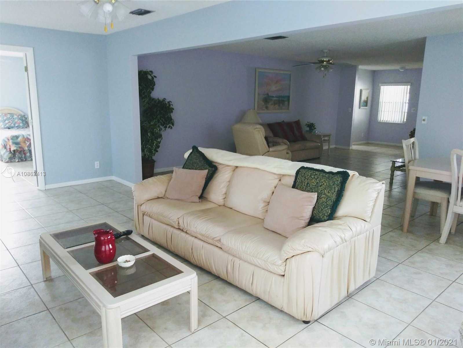 Small Image of 3859 WEST ROWENA, West Palm Beach Number 6