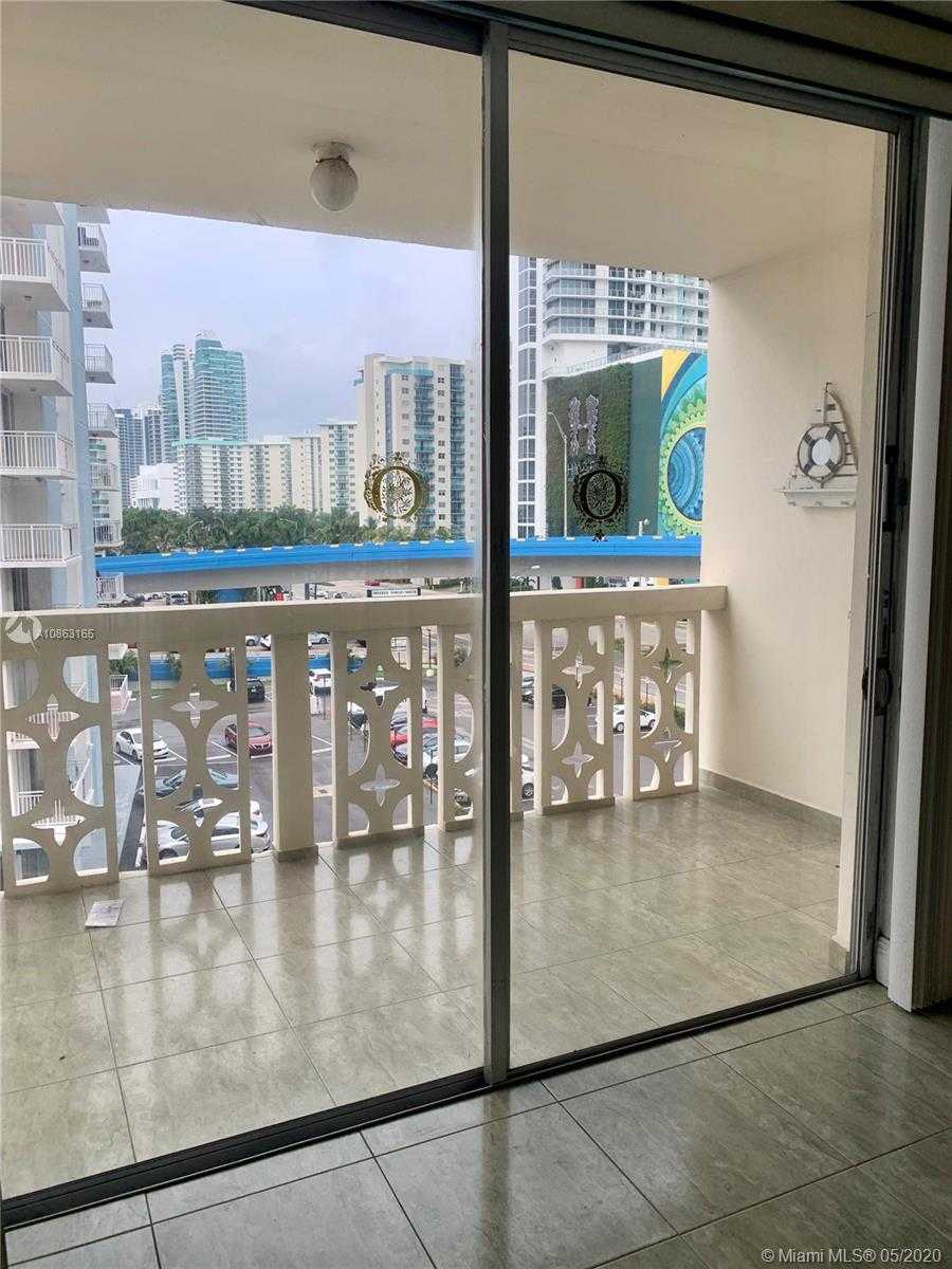 Small Image of 1825 SOUTH OCEAN DRIVE #503, Hallandale Beach Number 10