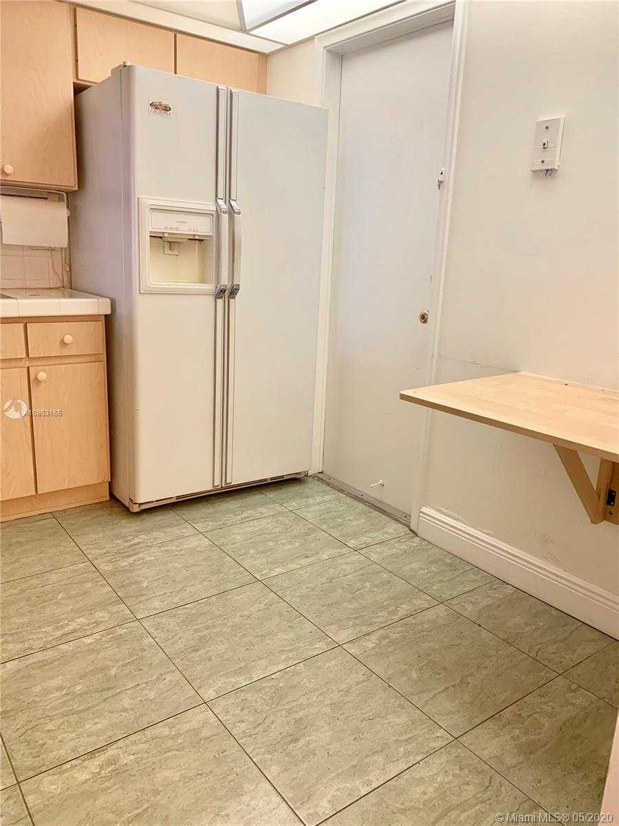 Small Image of 1825 SOUTH OCEAN DRIVE #503, Hallandale Beach Number 7