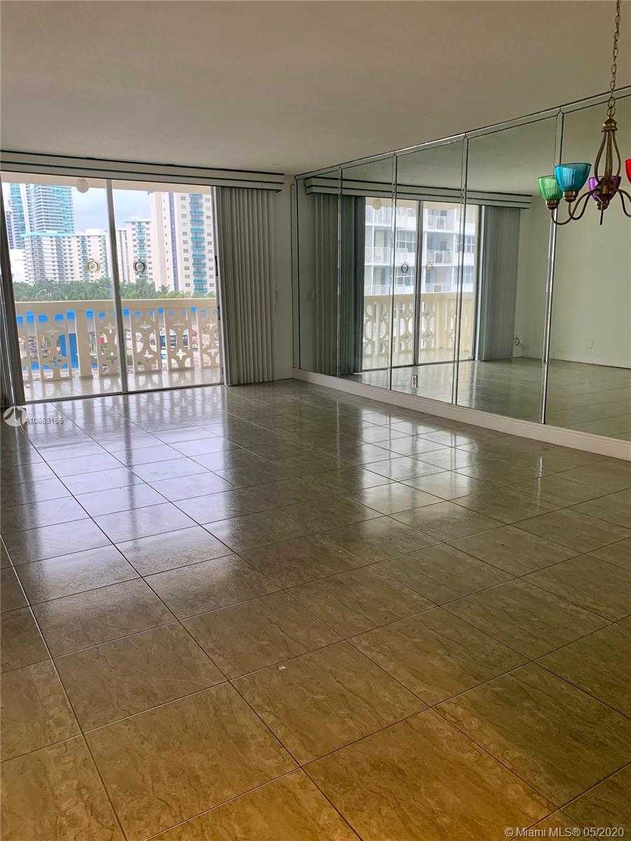 Small Image of 1825 SOUTH OCEAN DRIVE #503, Hallandale Beach Number 9