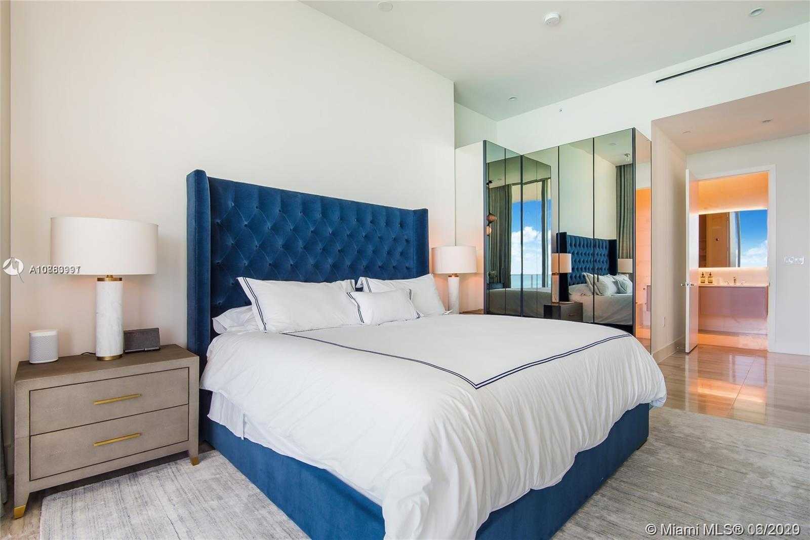 Small Image of 6901 COLLINS AVE #1503, Miami Beach Number 12