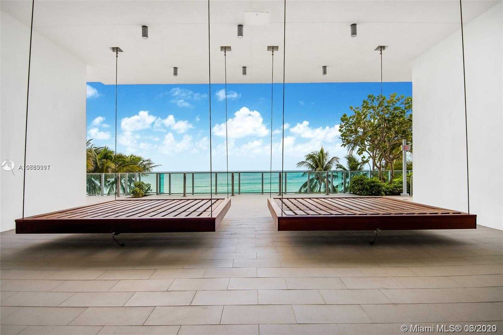 Small Image of 6901 COLLINS AVE #1503, Miami Beach Number 21