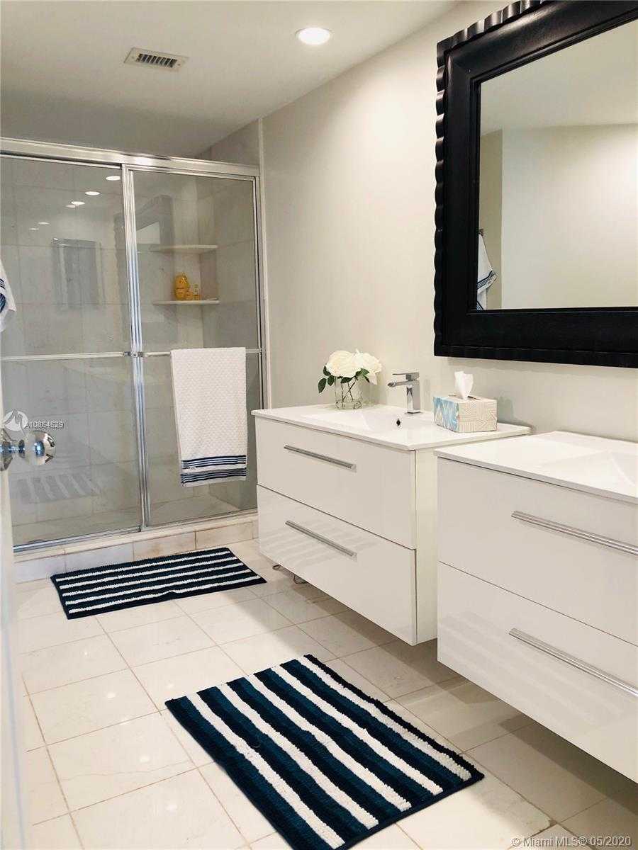 Small Image of 3530 MYSTIC POINTE DR #312, Aventura Number 17